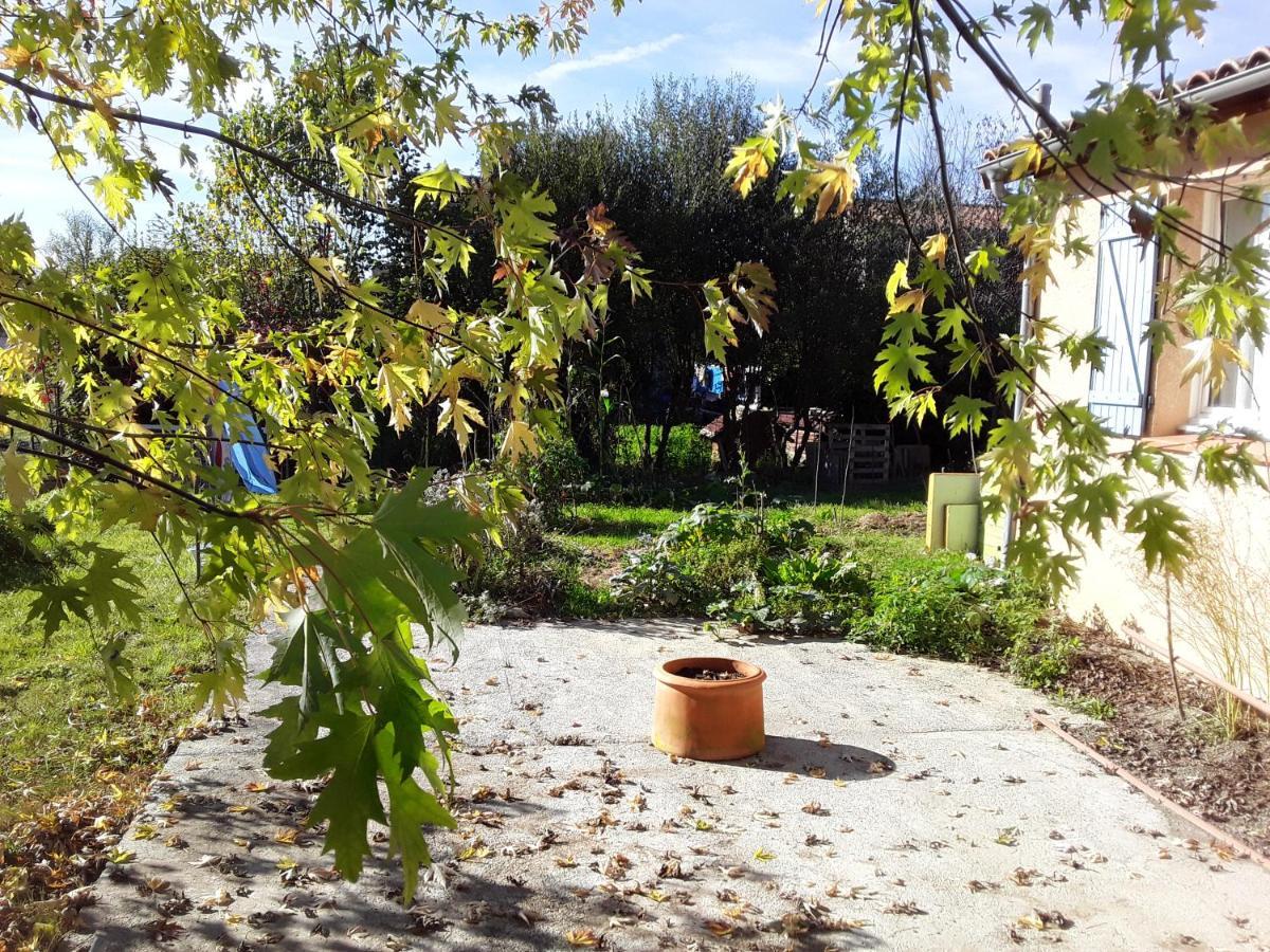 Apartament Chez Patricia Beauchalot Zewnętrze zdjęcie