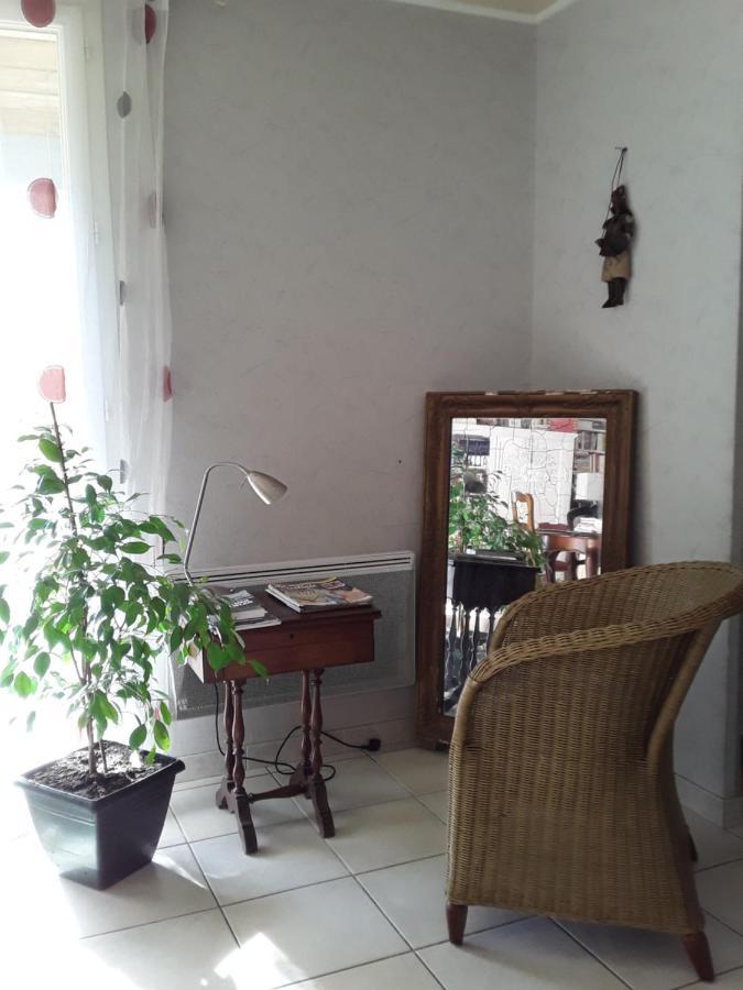 Apartament Chez Patricia Beauchalot Zewnętrze zdjęcie