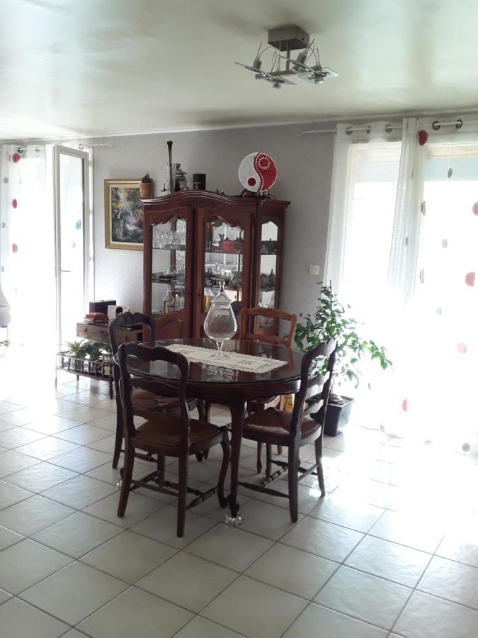 Apartament Chez Patricia Beauchalot Zewnętrze zdjęcie